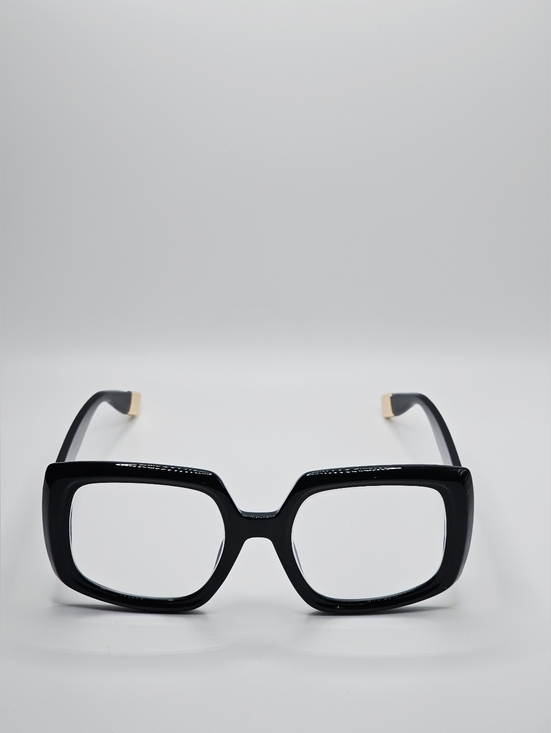 Hannah (reader) - Picture 1 of 5